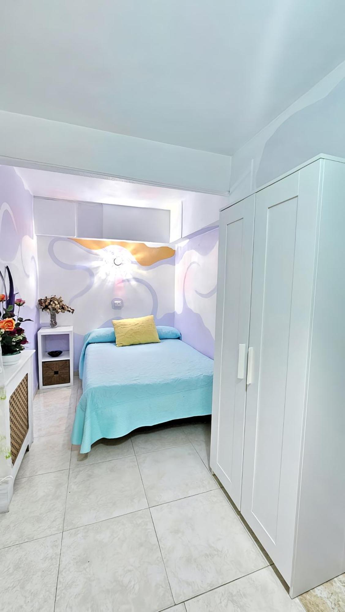 Hostal La Rosa Caces エクステリア 写真